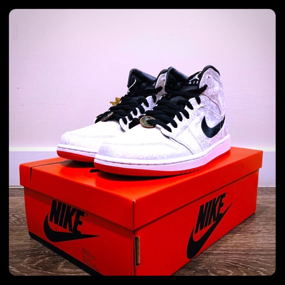 Nike air jordan 1 Mid Edison Chen X Clot